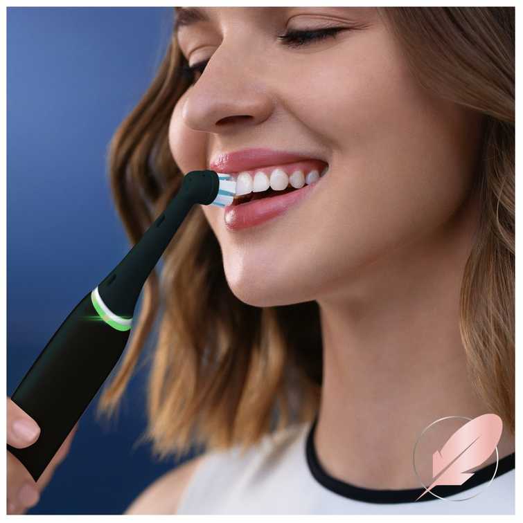 Dantų šepetėlis Braun SB-4 Oral-B iO Gentle Care Juodas keičiamos dantų šepetėlio galvutės 4 vnt.
