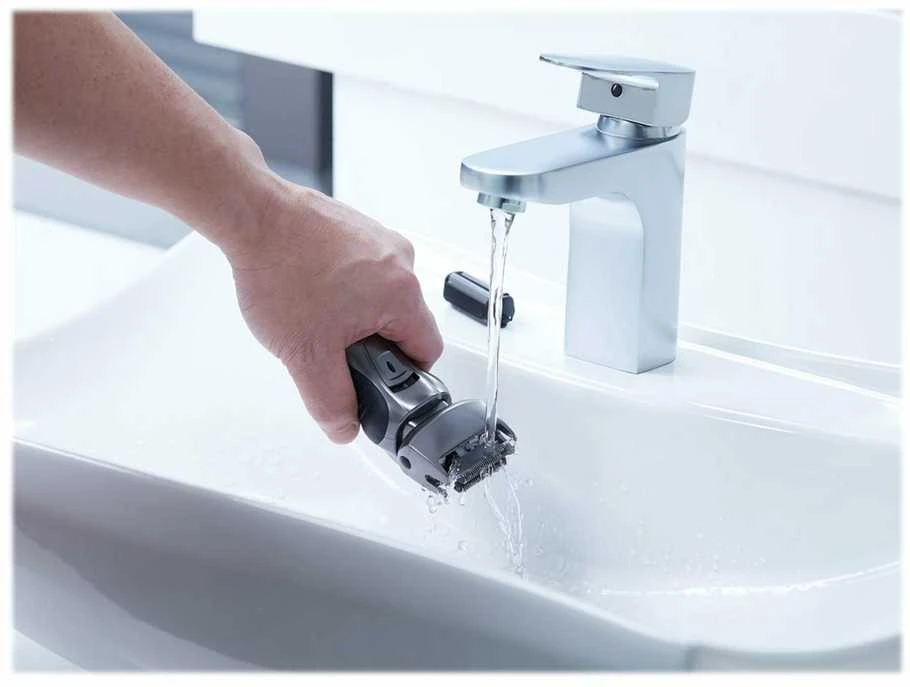 Barzdaskutė Panasonic ES-RW33-H503