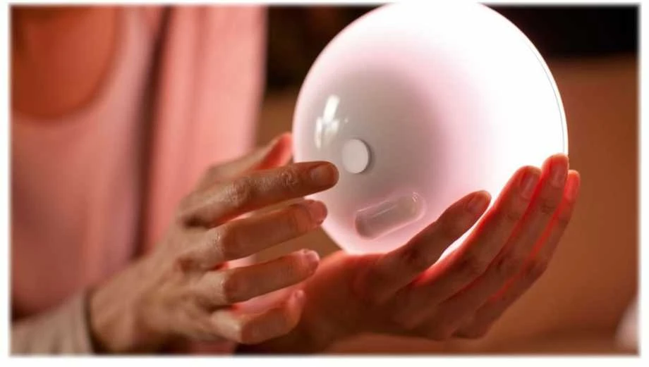 Nešiojamasis šviestuvas Philips Hue Go (Balta/spalvota)
