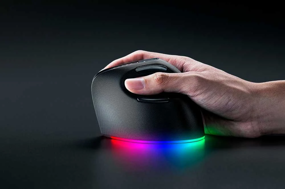 Razer | Ergonomic Pelė | Pro Click V2 Vertical | Wireless