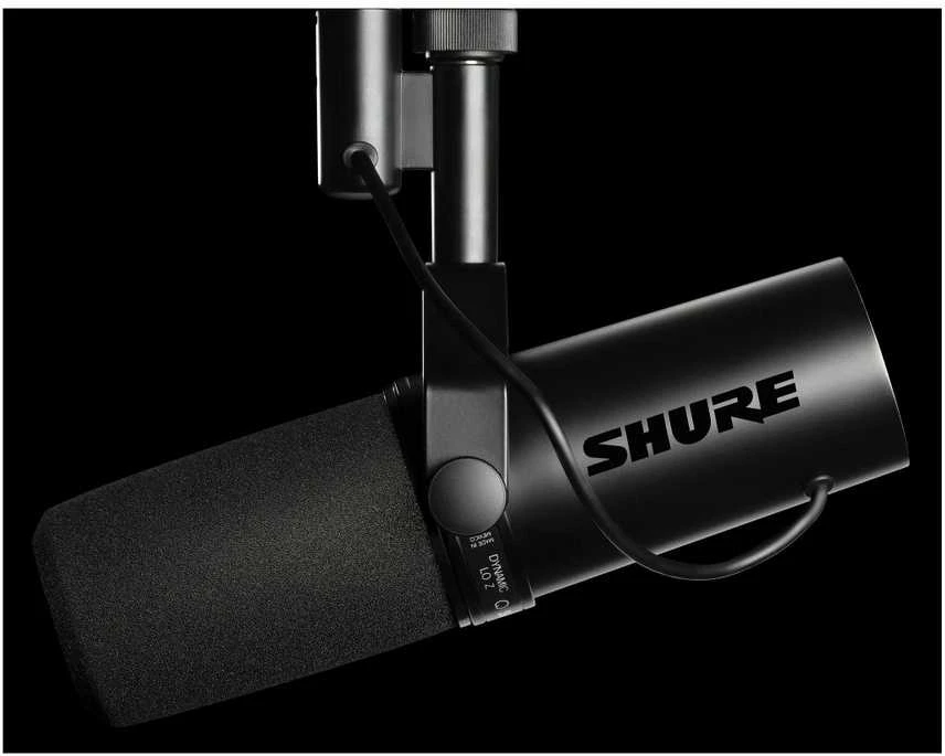 Shure | Dinaminis vokalinis mikrofonas su įmontuotu pirminiu stiprintuvu | SM7DB | Juodas