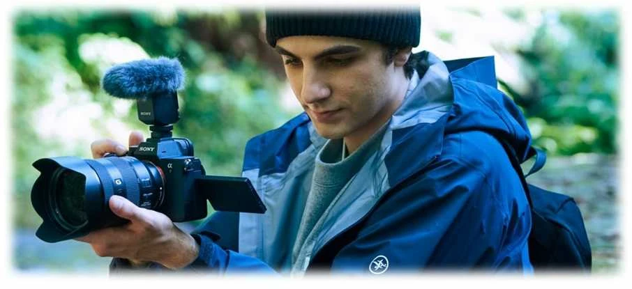 Sony | Kompaktiškas fotoaparato tvirtinimo skaitmeninis šautuvo mikrofonas | ECM-B10 | Trys paėmimo režimai: daugiakryptis, vienakryptis ir apskritas; Paprastas perjungimas; Skaitmeninis signalų apdorojimas; Labai efektyvus triukšmo mažinimo filtras; Skaitmeninis garso perdavimas