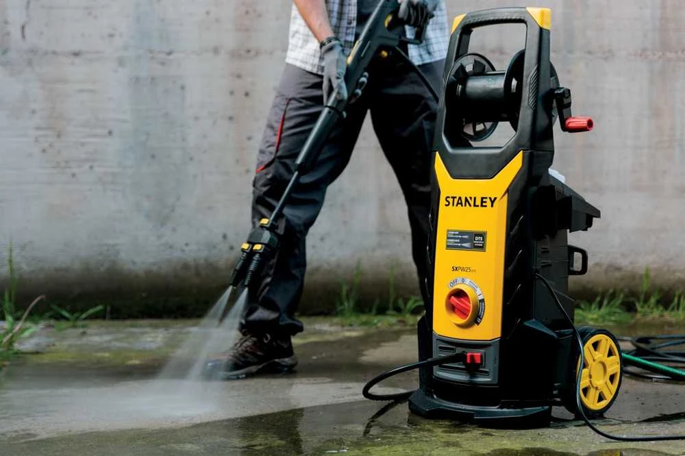 Stanley Aukšto slėgio plovykla SXPW25DTS-E (2500 W, 150 bar, 810 l/h)