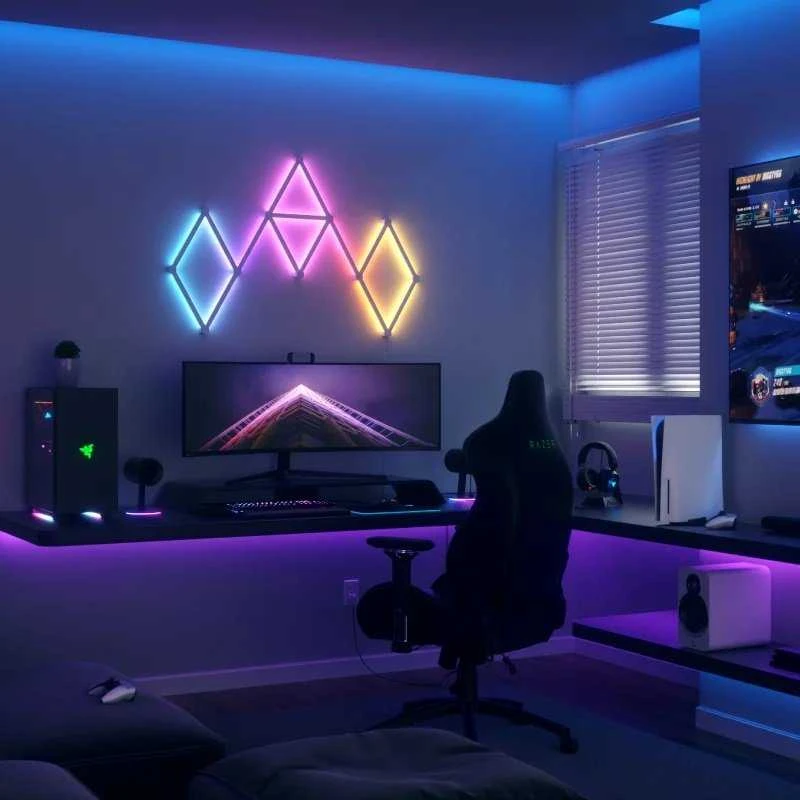 „Nanoleaf Lines“ pradinis rinkinys (15 panelių) 16 mln.+ spalvų