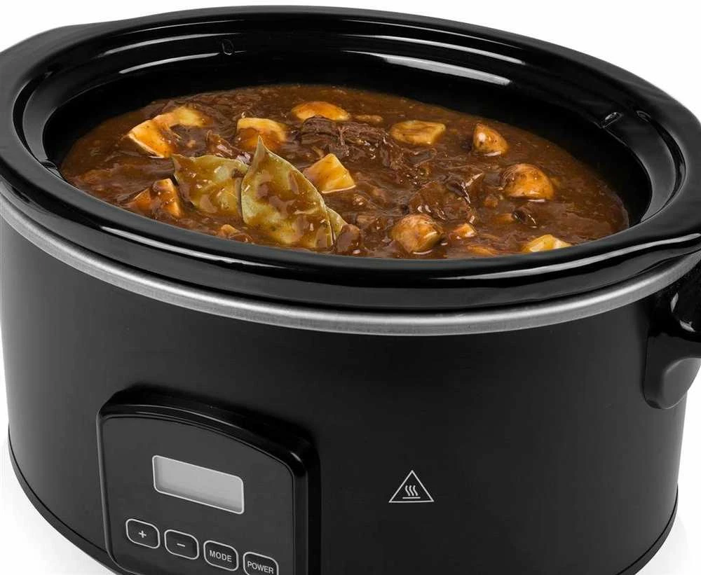 Tristar | Digital Slowcooker | VS-3920 | 210 W | Nerūdijantis plienas | 4.5 L | Number of programs 4 | Juodas