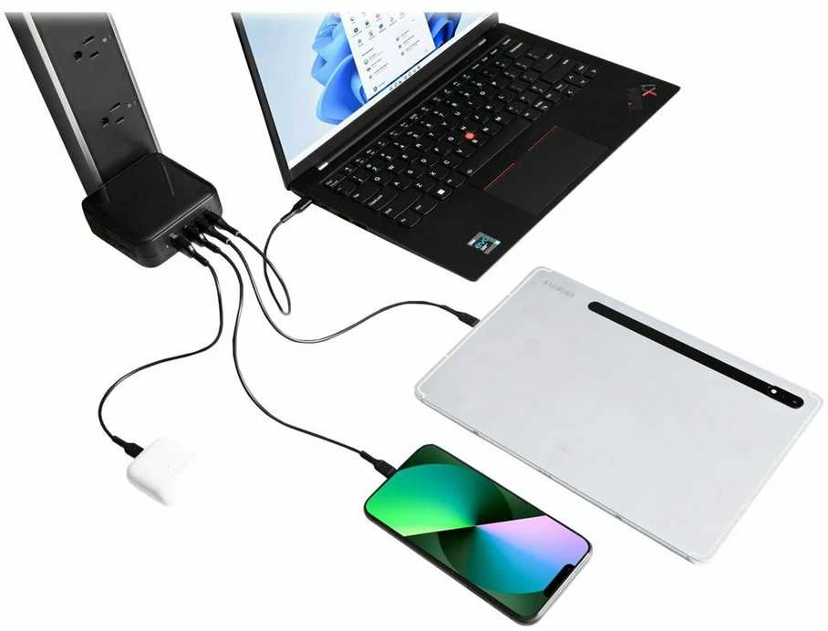 TARGUS 100W Gan Charger Multi prievadas su kelioniniais adapteriais