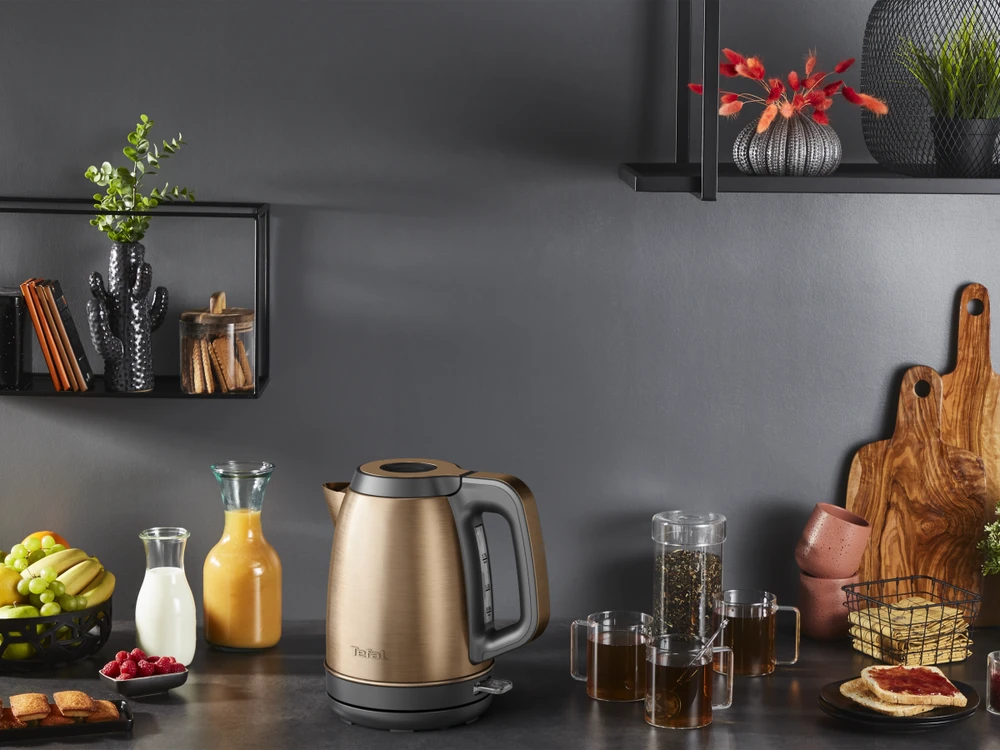 TEFAL Coppertinto Virdulys | KI280G10 | Electric | 2400 W | 1.7 L | Nerūdijantis plienas | 360° rotational base | Copper/Juodas