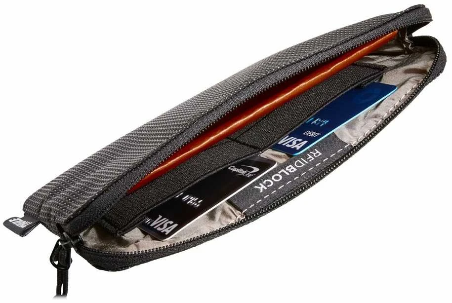Thule | Travel Organizer | Crossover 2 | 2-in-1 pouch | Juodas