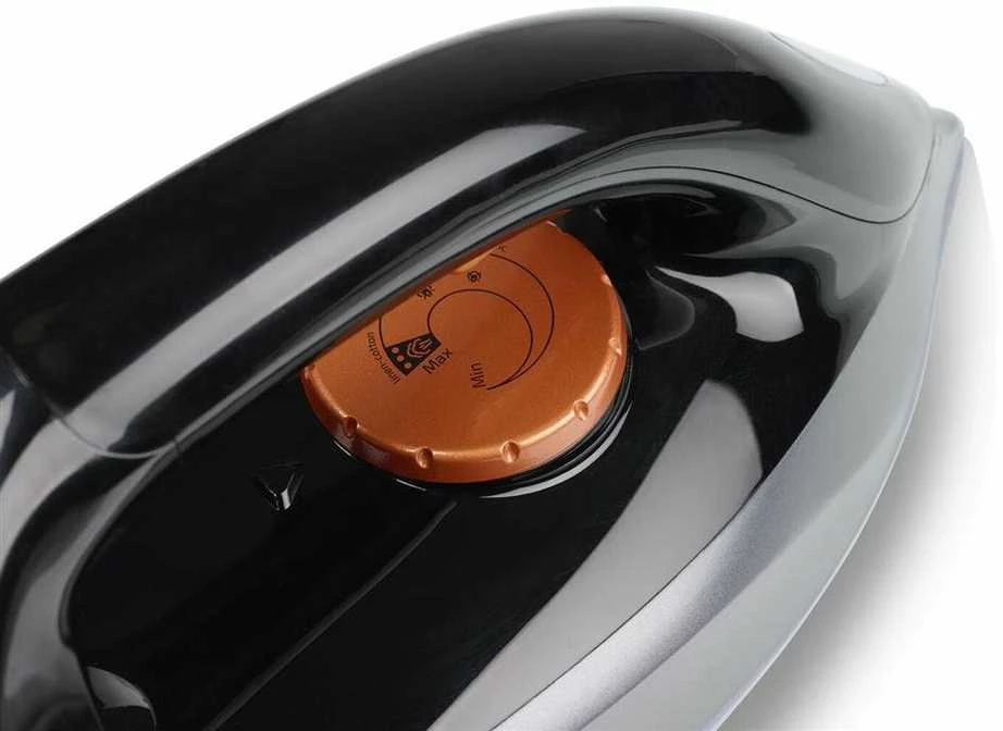 „Tristar“ garų stotelė | ST-8930 | 2200 W | 1,2 l | 6,5 baro | Automatinis išsijungimas | Vertikalaus garo funkcija | Kalkių šalinimo funkcija | Antracito spalvos