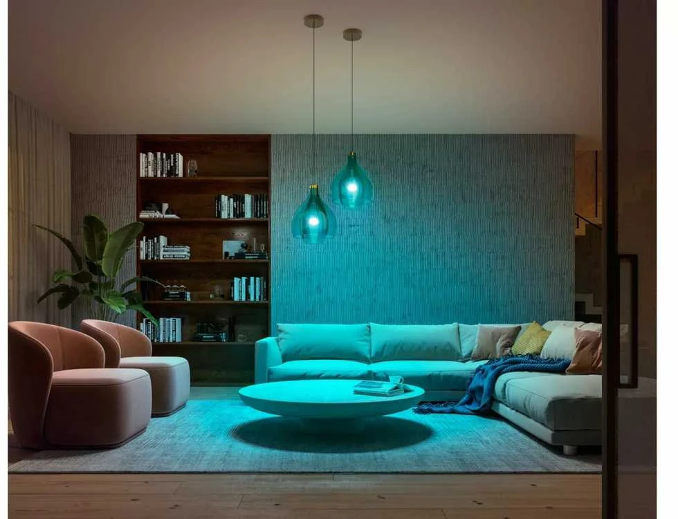 „Philips WCA 11W A60 E27“ 2 vnt. pakuotė | E27 | 11 W | Balta ir spalvota 2000K–6500K +16 milijonų spalvų | „Bluetooth“ ir „Zigbee“