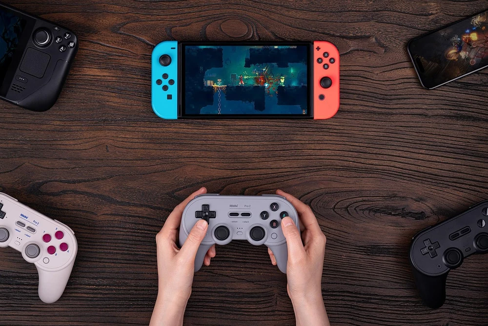 8BitDo PRO 2 Gamepad Hall Ed Belaidis Pultelis | Juodas