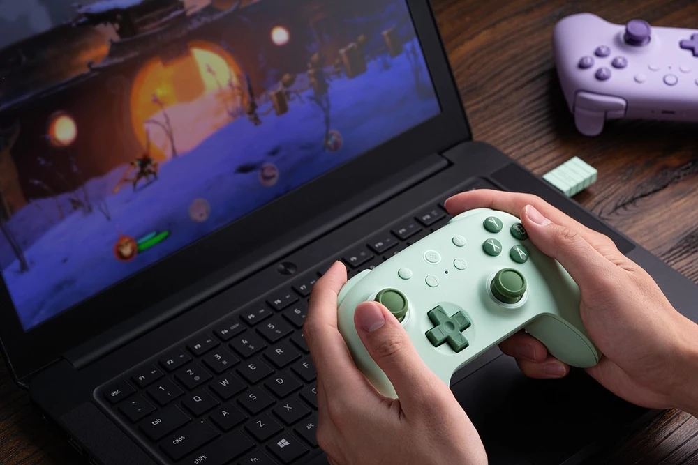 Belaidis žaidimų pultas 8BitDo Ultimate 2C Wireless | spalva: žalia