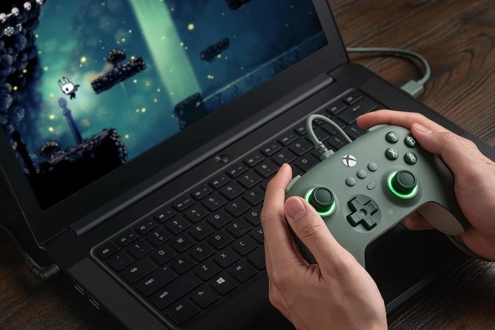 8BitDo Ultimate C XBOX Laidinis Pultelis| Tamsiai Žalias