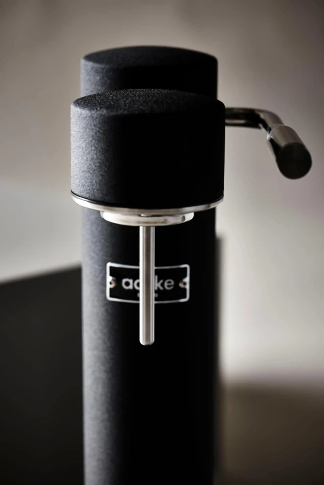 Aarke vandens gazavimo aparatas Carbonator 3, nerūdijantis plienas, juodas matinis, 800 ml