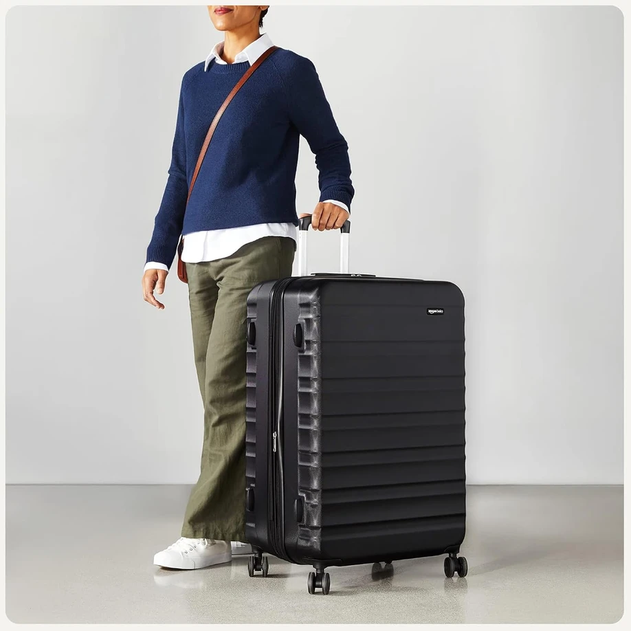 Amazon Basics didelė tvirta lagaminas su ratukais, ABS, išplečiamas, 78 x 52,6 x 32 cm, juodas