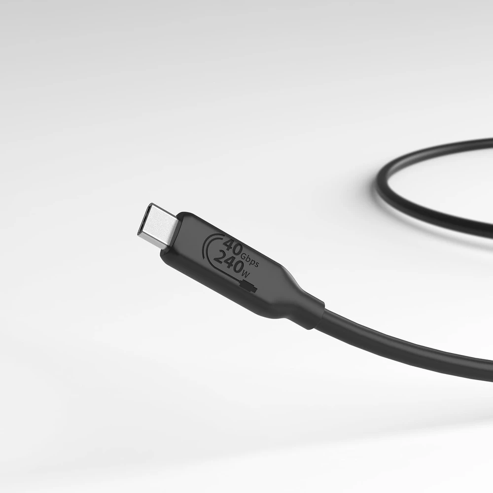 Amazon Basics USB4 USB-C–USB-C laidas, 1 m, 240 W, 40 Gb/s, 8K, U4-CC-5A1M-E