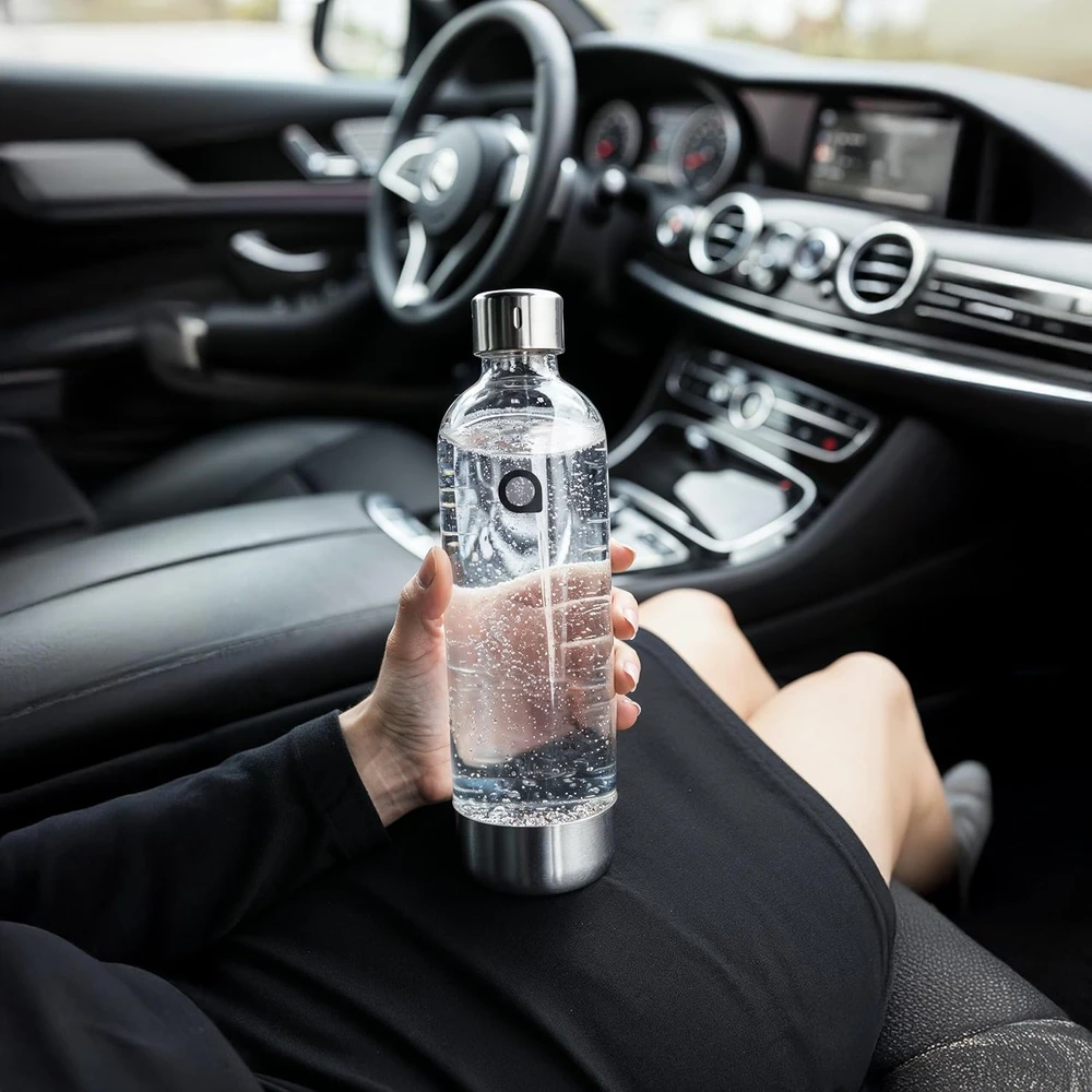 Aquafloow rankinis vandens gazavimo aparatas, nerūdijančio plieno korpusas, 0,8 l butelis be BPA, CO₂ balionėlis iki 60 l