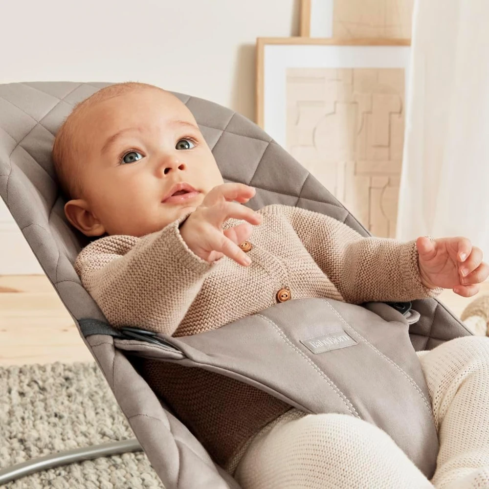 BabyBjörn Bliss kūdikių gultukas, austas, klasikinio dygsniavimo, smėlio pilkas, 6217