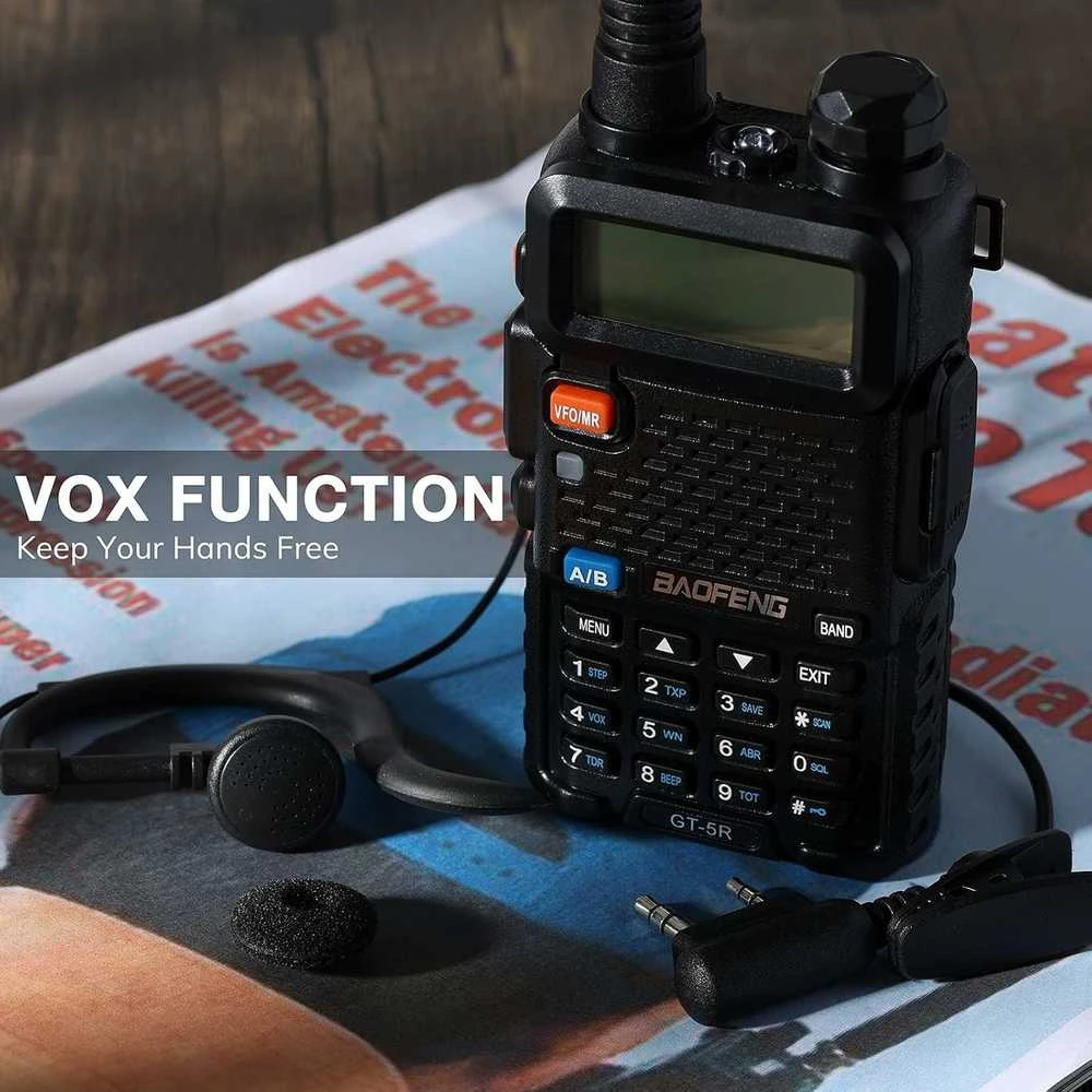 Baofeng dviejų juostų racija su 128 kanalais, 1800 mAh akumuliatoriumi, UHF/VHF 144–146/430–440 MHz, GT-5R