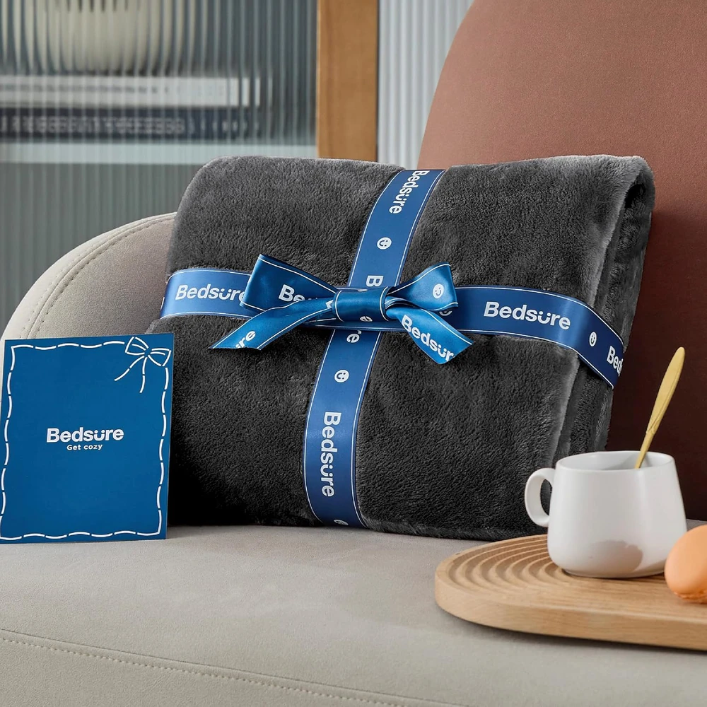 Rankšluostis Bedsure flanelinis pledas, mikrofibra, tamsiai pilkas, 230x270 cm, šiltas XXL sofa/lova