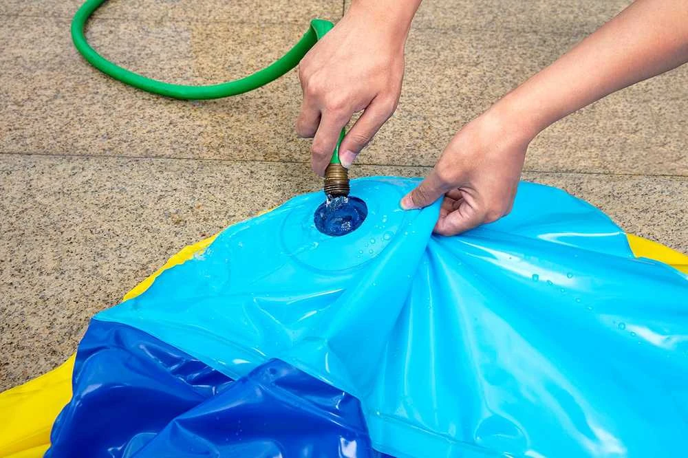 Bestway baseino čiuožykla, PVC, integruotas vandens purkštuvas, 247 × 124 × 100 cm, 52453