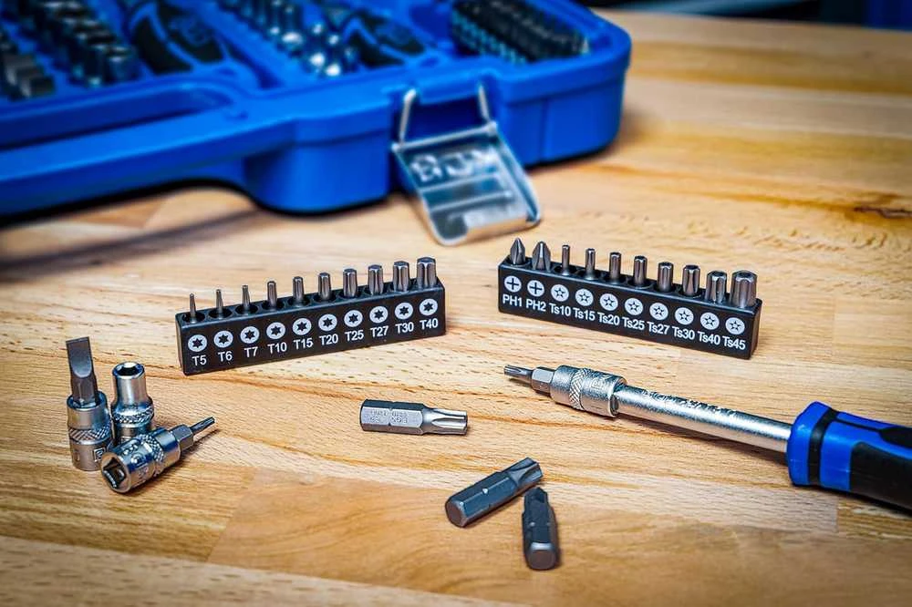 BGS šešiakampių galvučių rinkinys 6,3 mm (1/4"), 10 mm (3/8"), 12,5 mm (1/2") 192 vnt. 2243