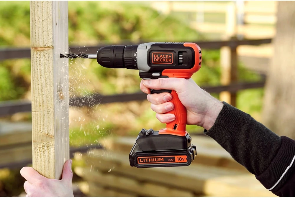 Black & Decker Akumuliatorinis gręžtuvas-suktuvas BCD001C1-QW, 18V, 1x1,5 Ah