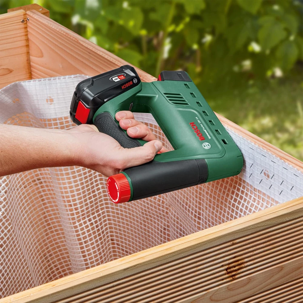 Bosch Akumuliatorinis segiklis UniversalTacker18V-14 be akumuliatoriaus ir kroviklio