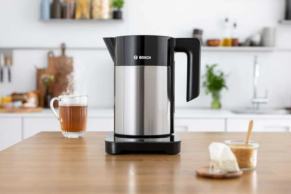 Bosch elektrinis virdulys 1,7 l, temperatūros reguliavimas, TouchControl, 2200 W, TWK7203