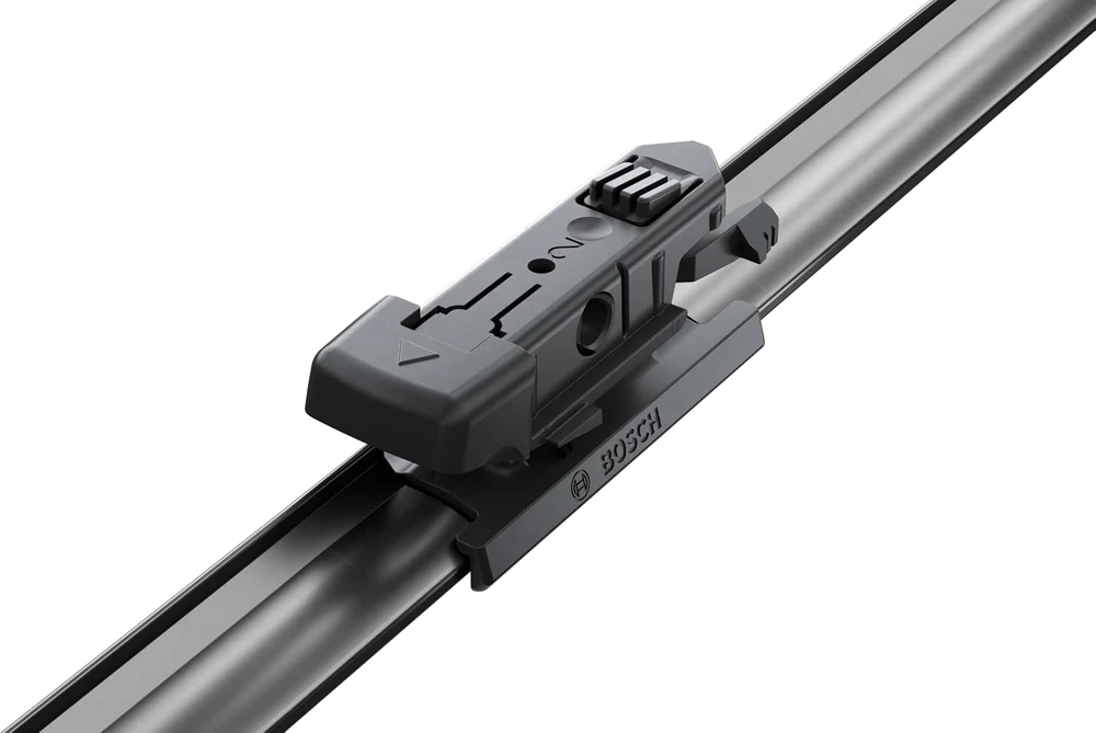 Bosch priekinės valytuvų šluotelės Aerotwin 600/530 mm automobiliams su kairėje esančiu vairu 3397118966