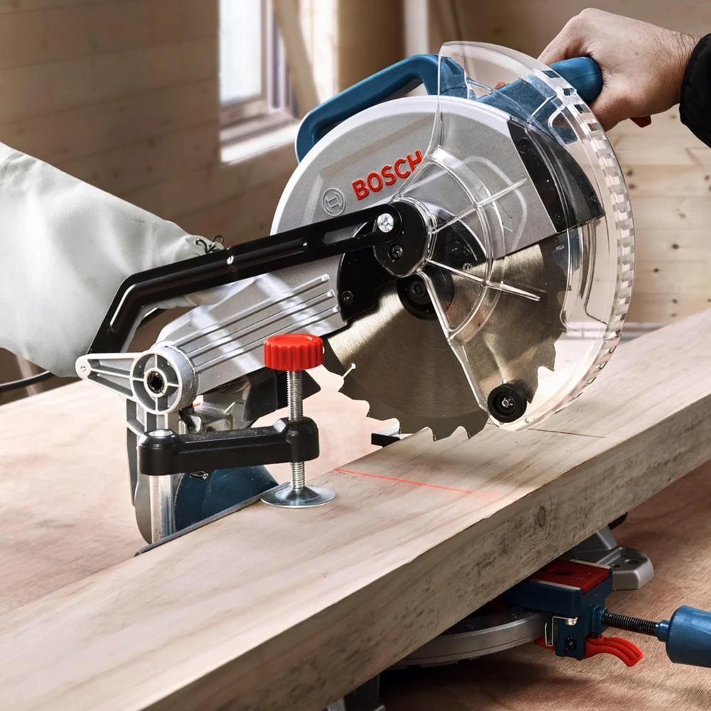 BOSCH stacionarus diskinis pjūklas GCM 216 1300W