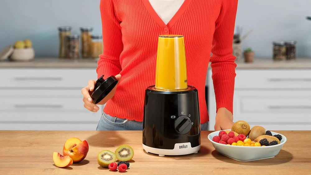 Braun stacionarus blenderis PowerBlend 1, 600 W, 1.5 l stiklinis ąsotis, butelis Smoothie2Go, juodas, JB1051BK