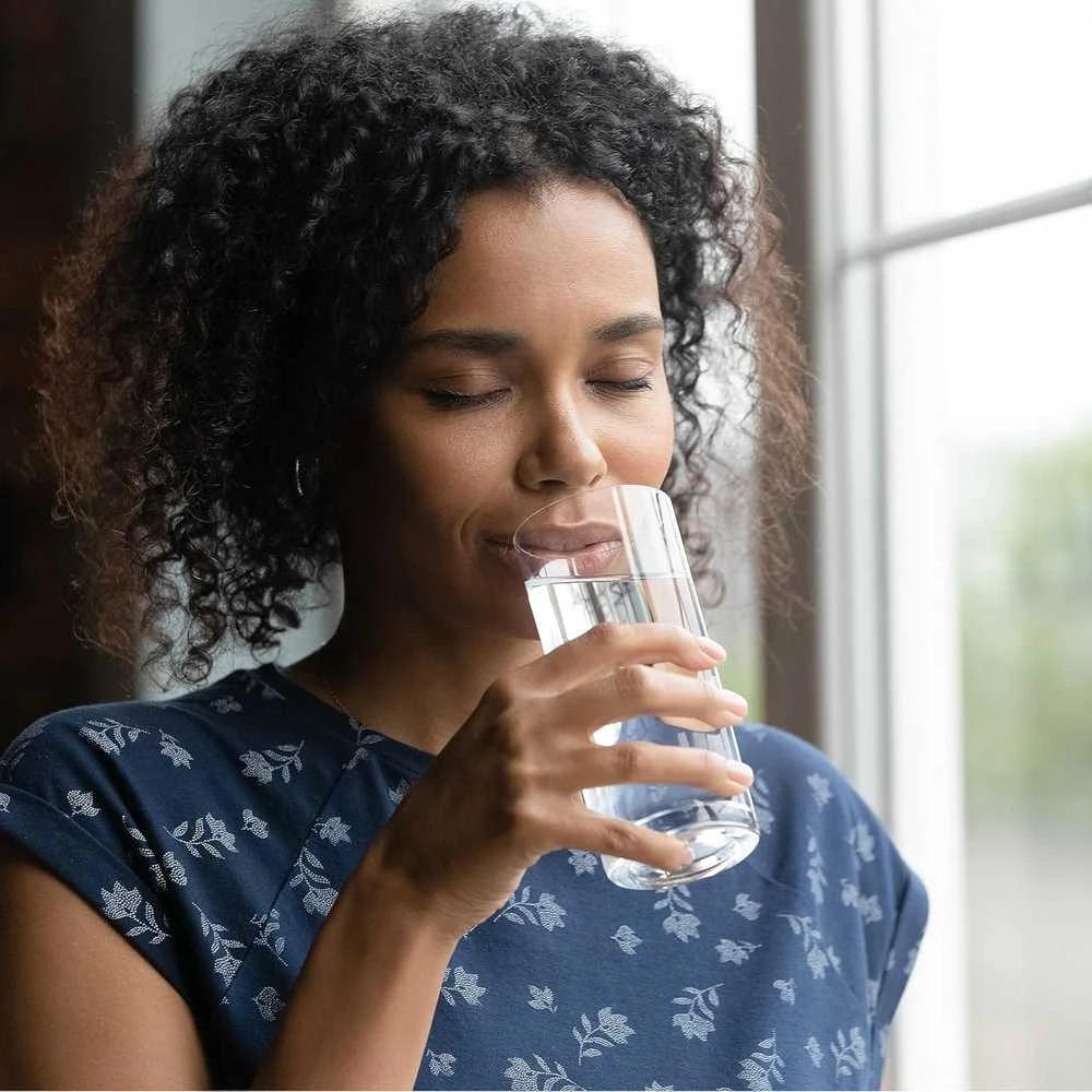 BRITA vandens filtravimo ąsotis Marella 2,4L su 3 Maxtra Pro filtrais, elektrinis indikatorius