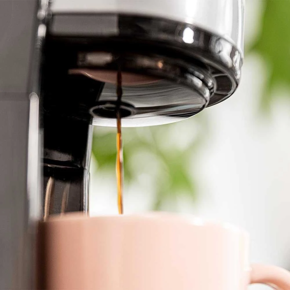 Cecotec Coffee 66 Drop&Go lašinis kavos aparatas su termopuodeliu, 420 ml, 700 W