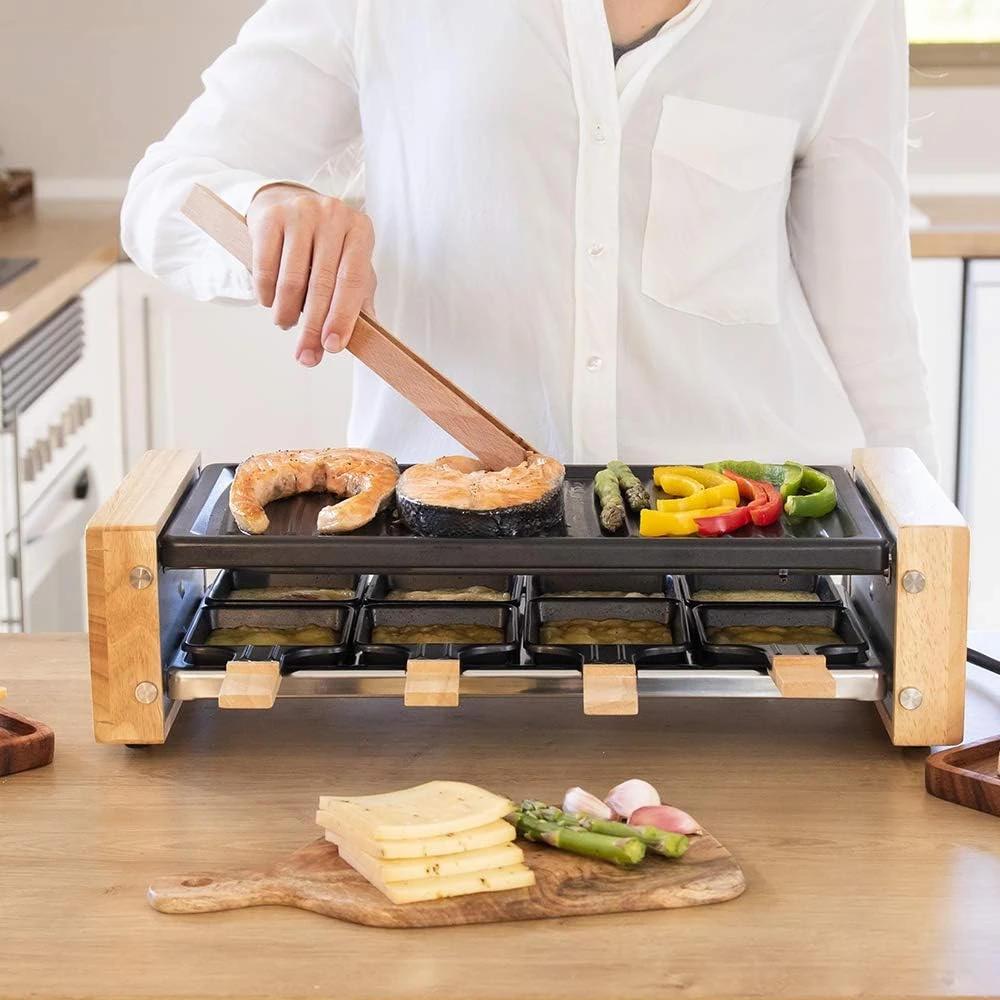 Cecotec raclette grilis Cheese & Grilis 8200 Wood 1200 W, 8 keptuvėlės