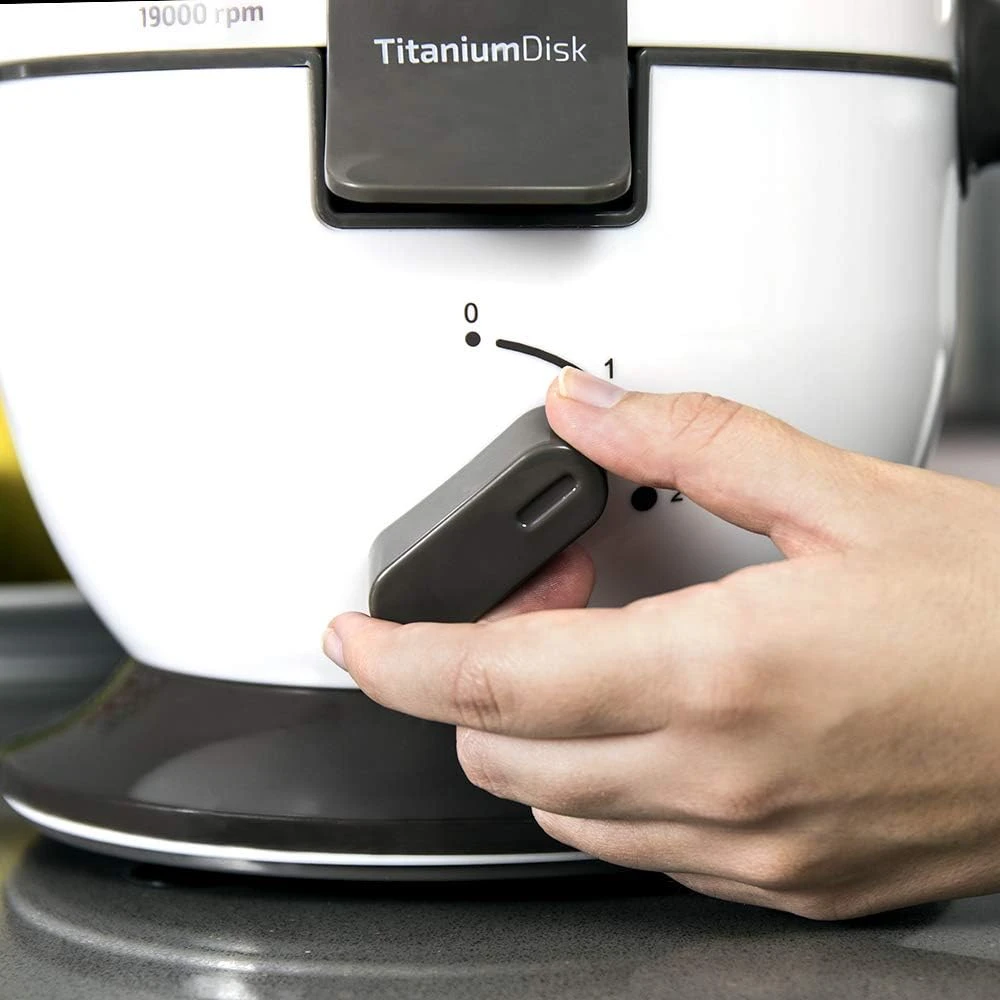 Cecotec vaisių ir daržovių sulčiaspaudė StrongTitanium 19000, 650 W, titano diskas, XL kanalas