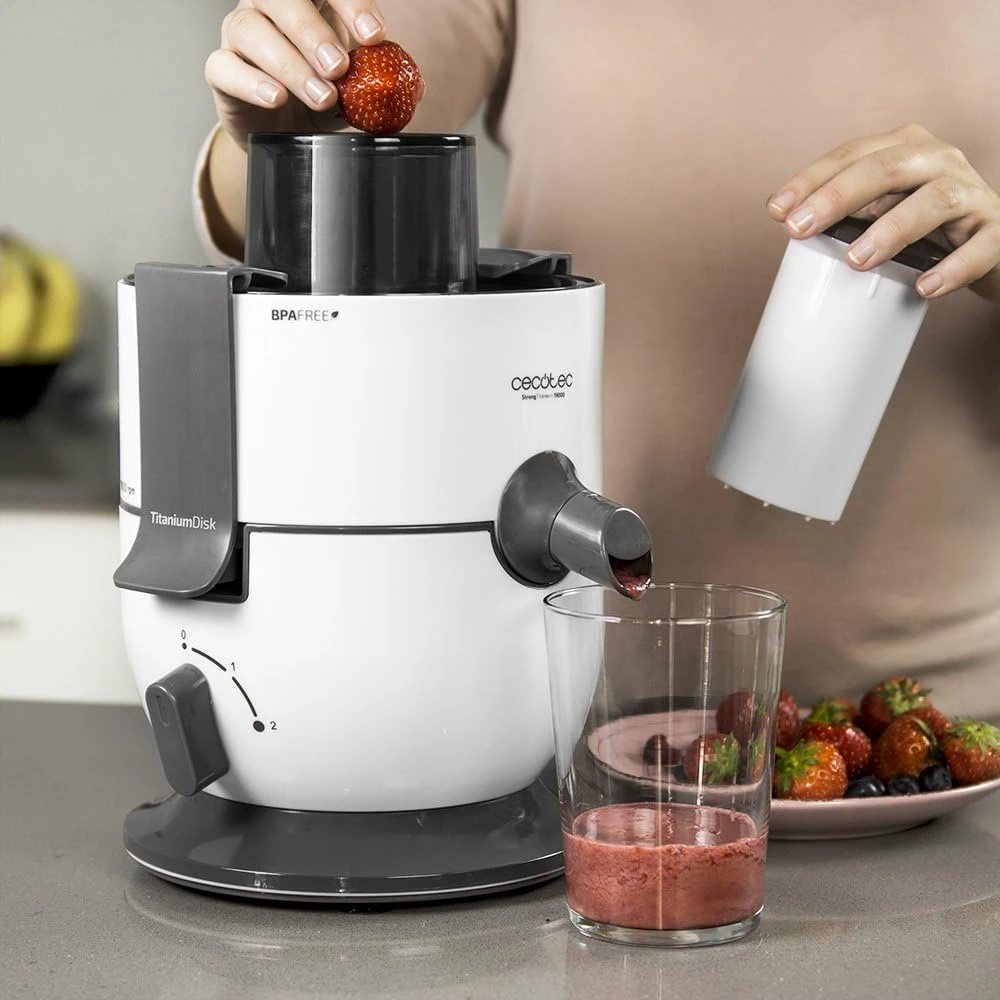 Cecotec vaisių ir daržovių sulčiaspaudė StrongTitanium 19000, 650 W, titano diskas, XL kanalas