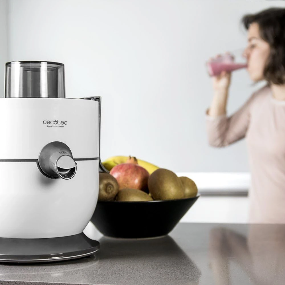 Cecotec vaisių ir daržovių sulčiaspaudė StrongTitanium 19000, 650 W, titano diskas, XL kanalas