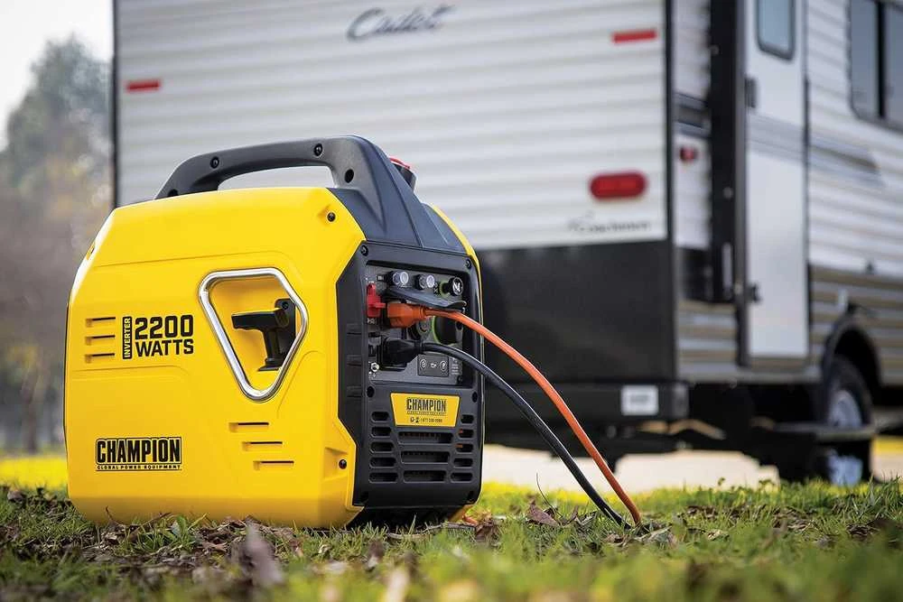 Champion Power Equipment benzininis generatorius, 2200 W, 4-taktis, The Mighty Atom