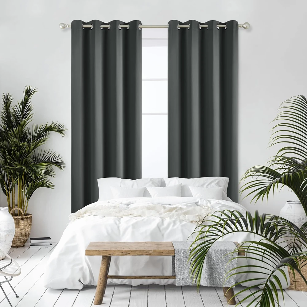 Deconovo užtemdančios termo užuolaidos, 240 × 135 cm, tamsiai pilkos, 2 vnt., poliesteris