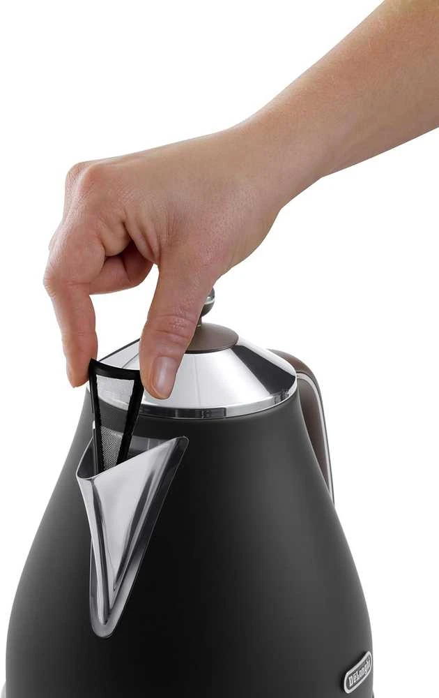 De'Longhi elektrinis virdulys 1,7 l, nerūdijančio plieno korpusas, 2400 W, juodas, KBOV2001.BK
