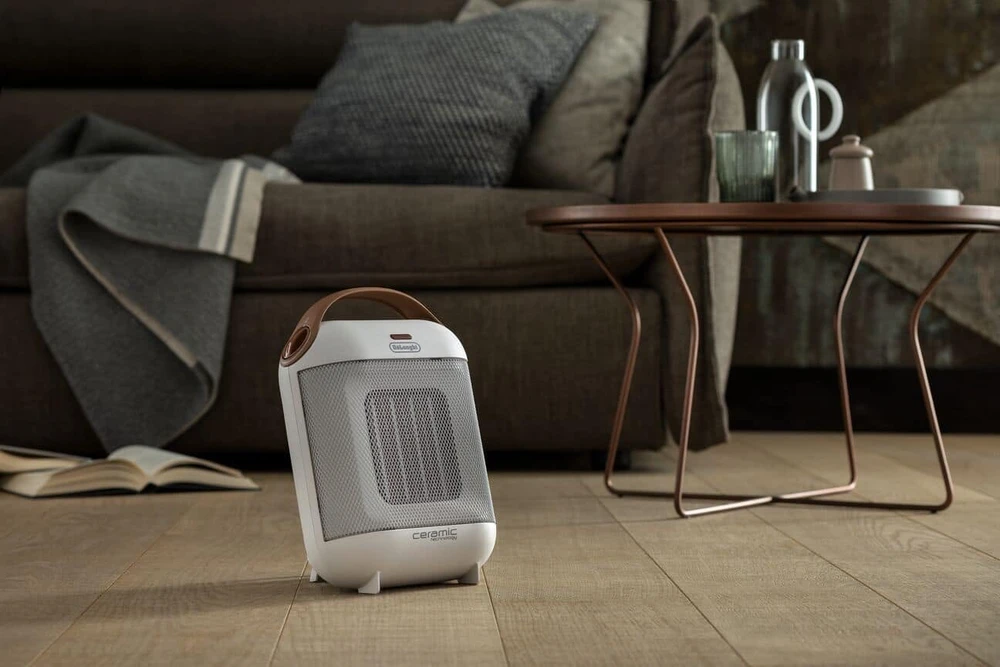 De'Longhi keraminis elektrinis šildytuvas 1800 W, 2 galios lygiai 0114571002
