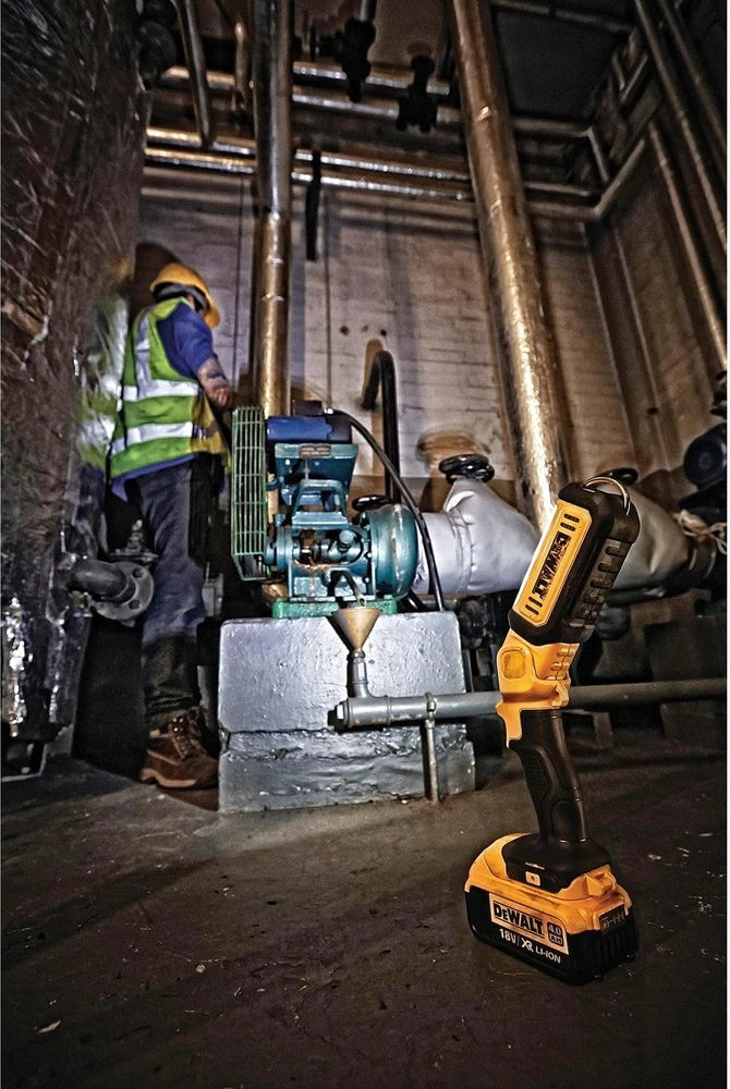 DEWALT darbinis LED šviestuvas 18 V DCL050-XJ