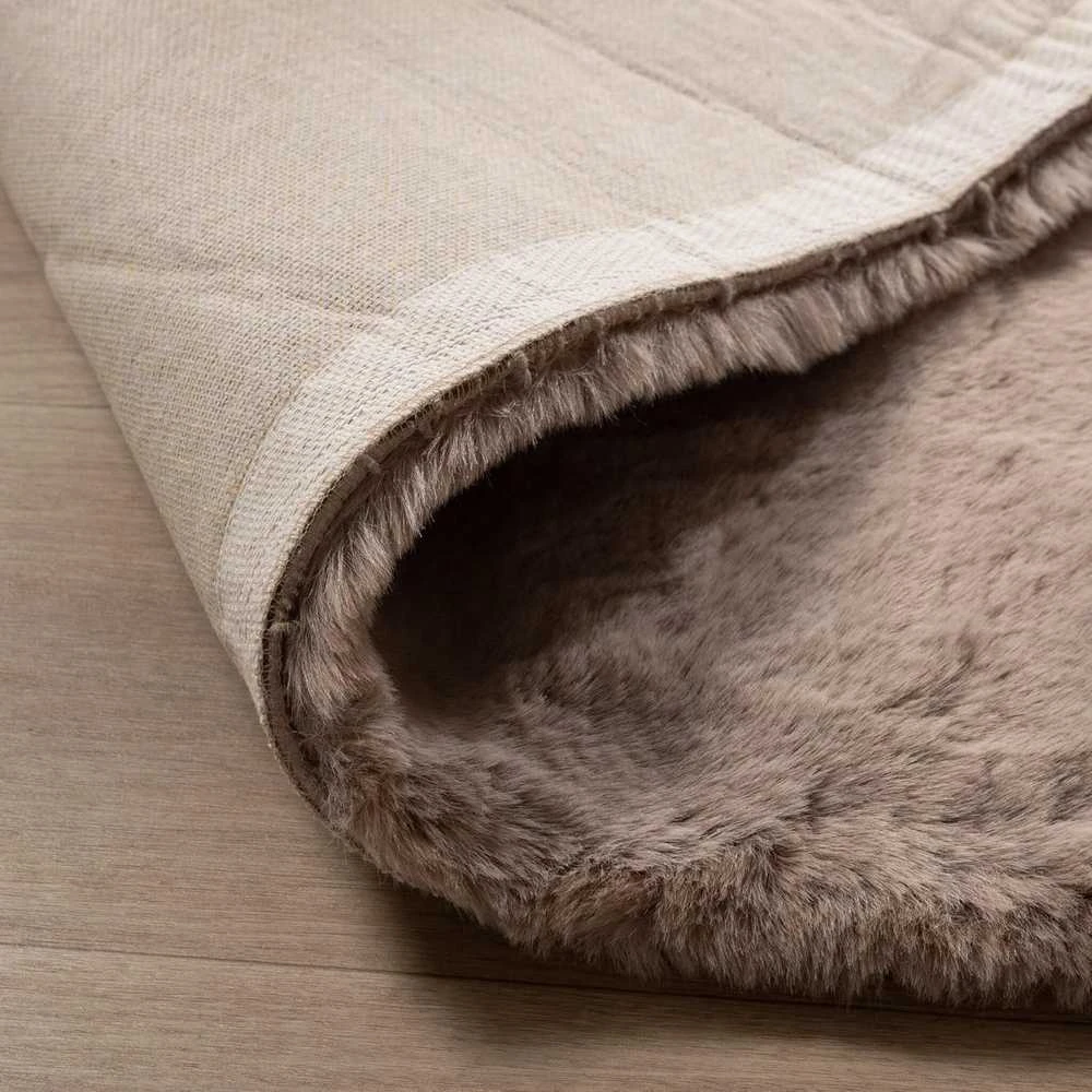 FRAAI Home & Living minkštas poliesterio kilimas 80 × 150 cm Comfy Supreme taupe