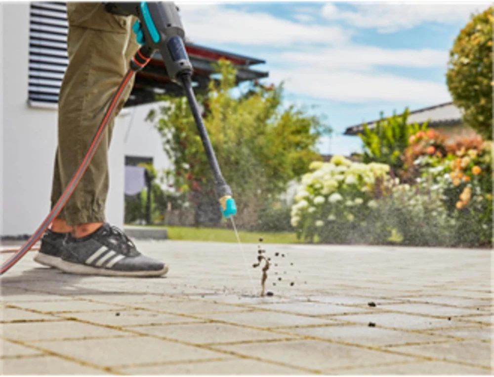 Gardena Vidutinio slėgio akumuliatorinė plovykla „AquaClean 24 / 18V P4A“ solo, 14800-55