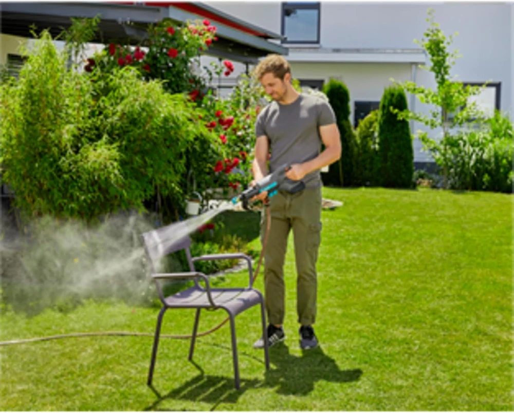 Gardena Vidutinio slėgio akumuliatorinė plovykla „AquaClean 24 / 18V P4A“ solo, 14800-55