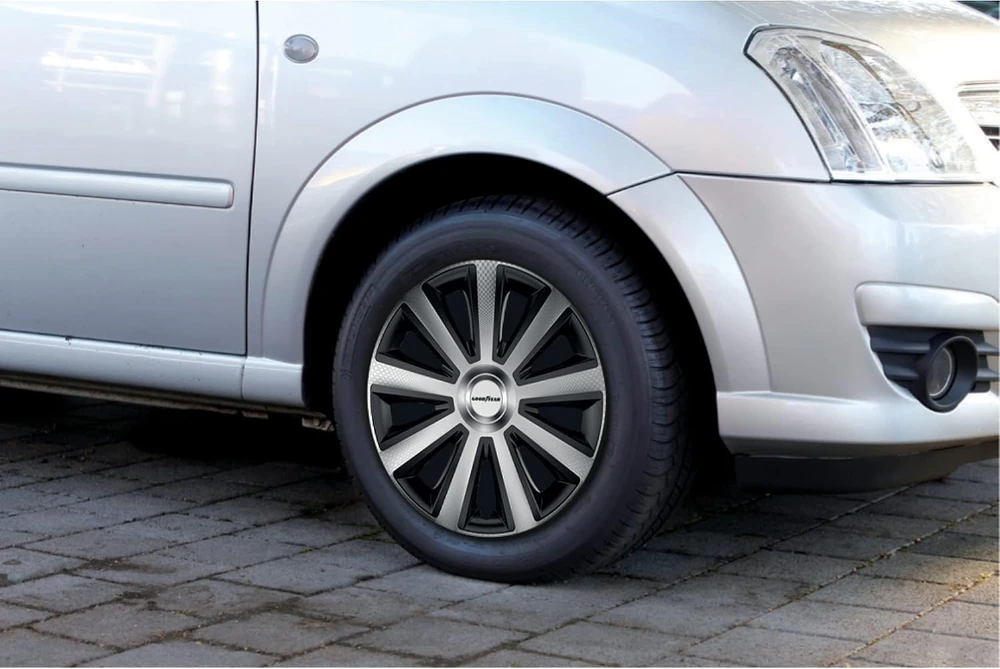 Goodyear automobilio ratų gaubtai Memphis Carbon 16 colių, 4 vnt., juodi ir sidabriniai, 10625