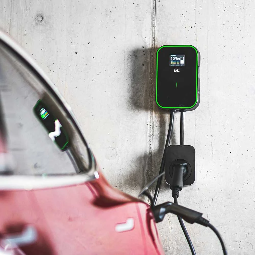 Wallbox Žalias Cell Žalias Cell EV Charger PowerBox 22kW įkroviklis su Type 2 lizdu ir RFID, skirtas elektromobiliams ir Plug-In hibridams įkrauti, 32 A