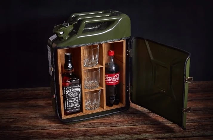 HoliDom mini baras kanistro formos 20 l su 3 viskio stiklinėmis, žalias