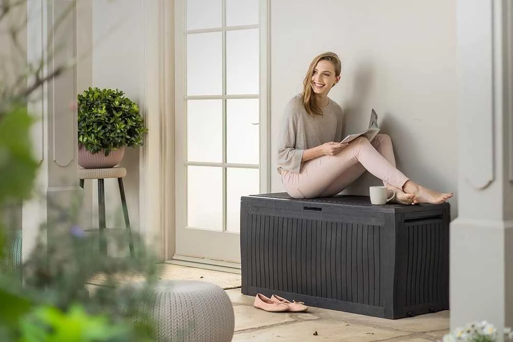 Curver Keter sodo dėžė Comfy, plastikinė, grafito spalvos, 270 l talpa, K229525